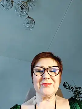 Snapshot of Fire_Night chatting on November 9, 2025, 6:50 am Fire Night online show from November 9, 2025, 6:50 am