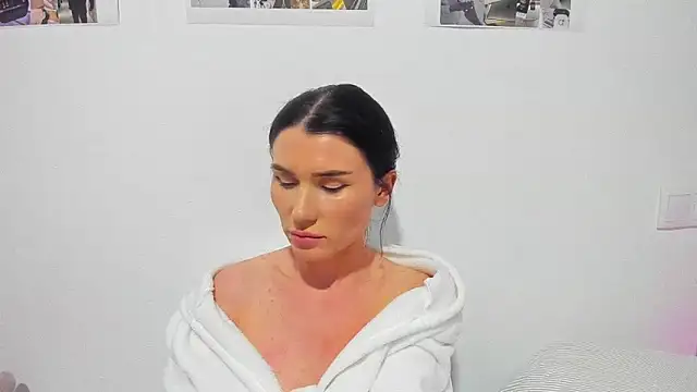 Cameron diazz online show from February 22, 2026, 9:27 pm