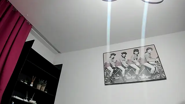 Cameron diazz online show from September 19, 2025, 10:36 pm