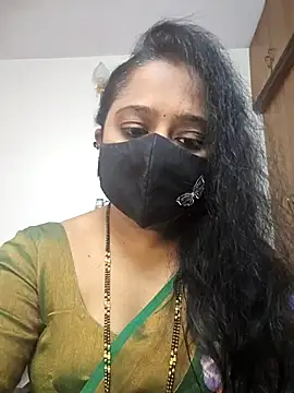 Snapshot of sexynayan23 chatting on November 28, 2025, 4:56 am sexynayan23 online show from November 28, 2025, 4:56 am