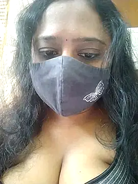 Snapshot of sexynayan23 chatting on December 3, 2025, 4:57 am sexynayan23 online show from December 3, 2025, 4:57 am