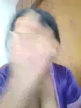 sexynayan23 online show from April 3, 2026, 5:14 am