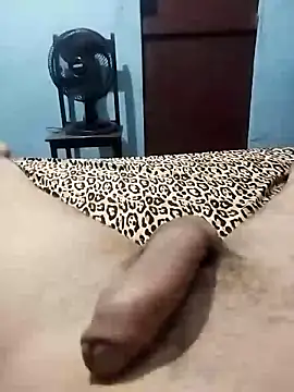 Snapshot of Emanuel45js chatting on March 14, 2025, 7:23 pm Emanuel45js online show from March 14, 2025, 7:23 pm