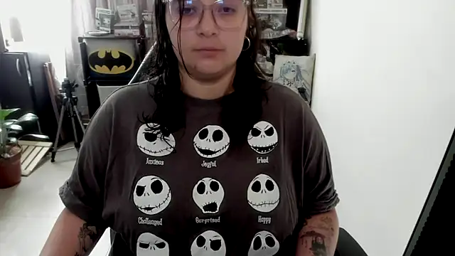 aika-dreams online show from March 19, 2026, 1:44 pm