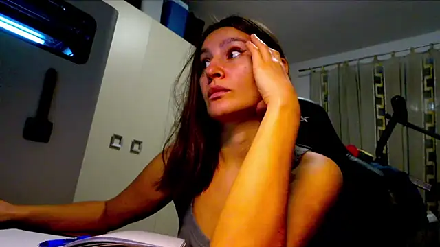 Snapshot of GodlyTheia chatting on November 15, 2025, 5:17 pm GodlyTheia online show from November 15, 2025, 5:17 pm