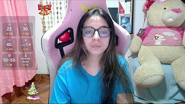 Snapshot of Maggie_Fox3 chatting on November 23, 2025, 3:27 am Maggie Fox3 online show from November 23, 2025, 3:27 am