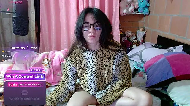 Maggie Fox3 online show from April 11, 2026, 7:05 am