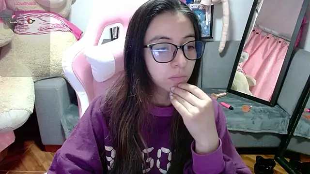 Maggie Fox3 online show from March 20, 2026, 2:34 am