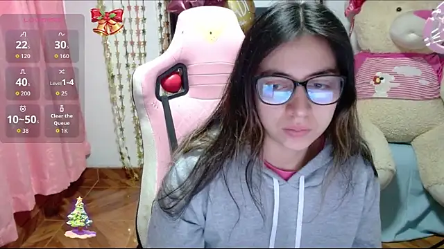 Snapshot of Maggie_Fox3 chatting on November 21, 2025, 1:26 am Maggie Fox3 online show from November 21, 2025, 1:26 am