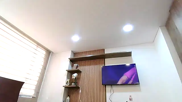 stormytt  online show from March 19, 2026, 7:03 pm