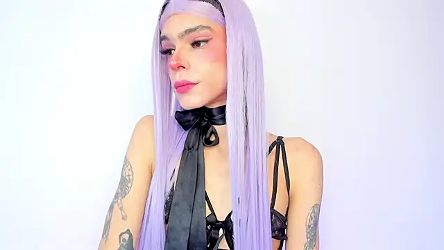 Varya Ferreira online show from December 19, 2025, 6:43 pm