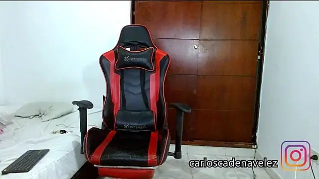 dickmaximum online show from February 11, 2026, 3:12 pm