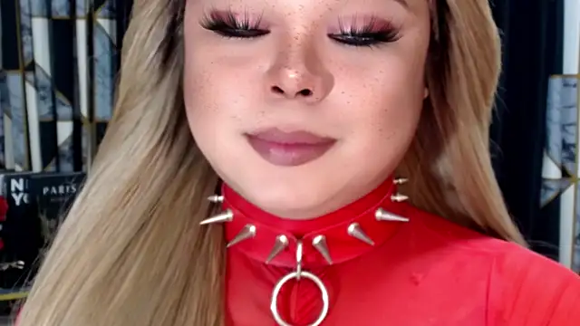 Mistress DOMnicaaxx online show from November 18, 2025, 6:44 pm