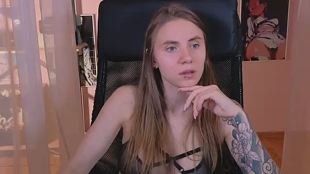 Snapshot of _AnnaStark_ chatting on September 12, 2025, 7:35 pm AnnaStark online show from September 12, 2025, 7:35 pm