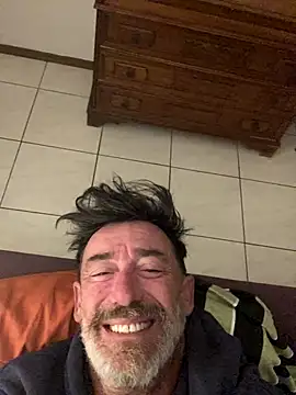 maxximere online show from November 15, 2025, 12:03 am