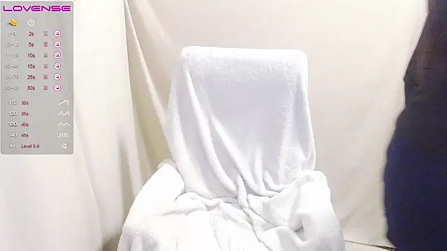 AkinLocal online show from November 10, 2025, 2:38 am