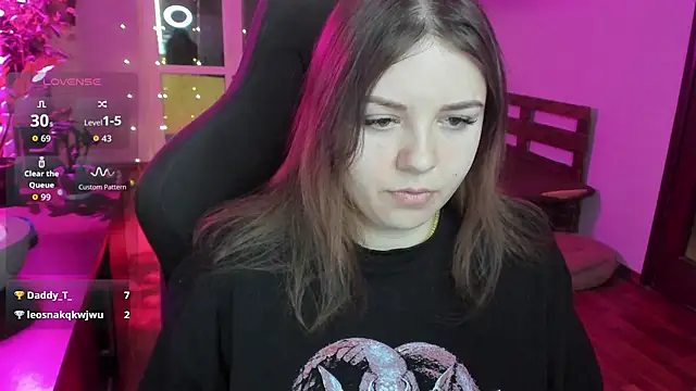 Snapshot of XNirvanaX chatting on February 27, 2026, 5:07 am XNirvanaX online show from February 27, 2026, 5:07 am