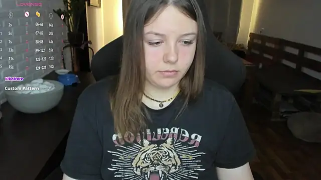 XNirvanaX online show from April 2, 2026, 4:30 am