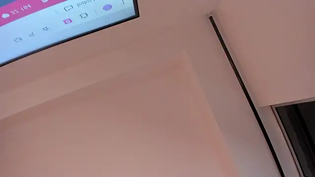 Snapshot of Cheerry1 chatting on February 19, 2025, 2:12 am Cheerry1 online show from February 19, 2025, 2:12 am