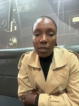 blackcandy15 online show from April 11, 2026, 7:39 pm