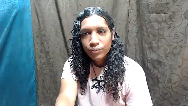 shairaStarr online show from October 19, 2025, 6:54 pm