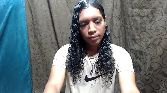 shairaStarr online show from October 18, 2025, 2:57 am