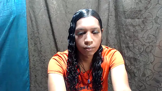 shairaStarr online show from October 21, 2025, 1:10 pm