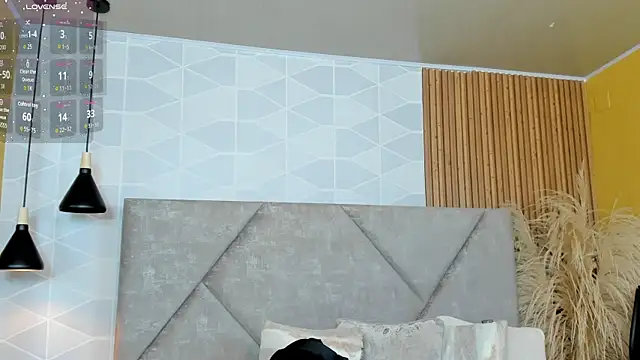 Sammy Fit  online show from February 14, 2026, 12:05 pm