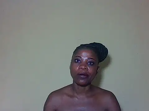 Sweetbaby004 online show from April 11, 2026, 2:30 am