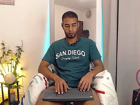 DruhJackson online show from September 30, 2025, 10:27 pm