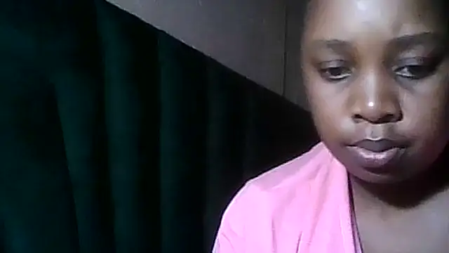 Snapshot of African_slut_goddess chatting on January 14, 2026, 10:24 pm African slut goddess online show from January 14, 2026, 10:24 pm