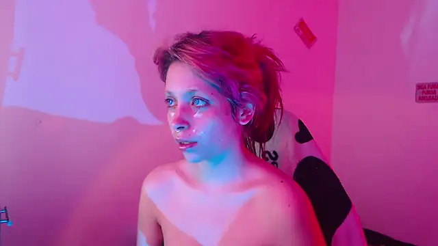 Snapshot of MaryJannes chatting on October 29, 2025, 7:18 am MaryJannes online show from October 29, 2025, 7:18 am