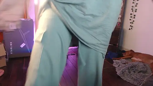 Snapshot of MaryJannes chatting on February 7, 2025, 9:04 pm MaryJannes online show from February 7, 2025, 9:04 pm