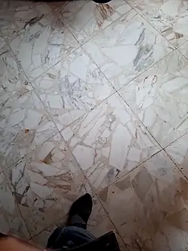 Alex 7422 online show from February 16, 2026, 1:54 pm