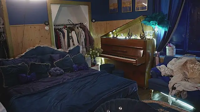 Snapshot of VanessaDoyle chatting on October 30, 2025, 3:09 pm VanessaDoyle online show from October 30, 2025, 3:09 pm