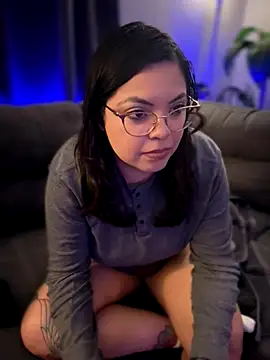 Snapshot of drizzypeach602 chatting on November 15, 2025, 3:21 am drizzypeach602 online show from November 15, 2025, 3:21 am