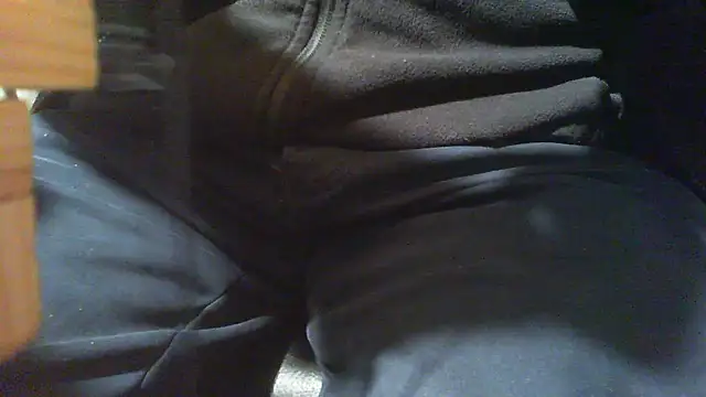 Snapshot of nonnomaturobisex chatting on October 31, 2025, 8:44 am nonnomaturobisex online show from October 31, 2025, 8:44 am