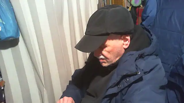 nonnomaturobisex online show from March 31, 2026, 1:46 pm