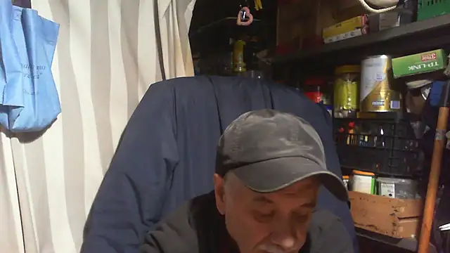 Snapshot of nonnomaturobisex chatting on February 18, 2026, 3:30 pm nonnomaturobisex online show from February 18, 2026, 3:30 pm