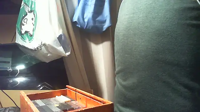 Snapshot of nonnomaturobisex chatting on September 21, 2025, 8:52 am nonnomaturobisex online show from September 21, 2025, 8:52 am