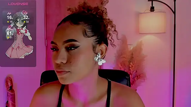 Snapshot of Oxana_Fedorova chatting on March 21, 2025, 9:23 pm Oxana Fedorova online show from March 21, 2025, 9:23 pm