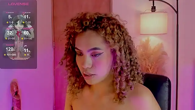 Snapshot of Oxana_Fedorova chatting on February 5, 2025, 1:58 am Oxana Fedorova online show from February 5, 2025, 1:58 am