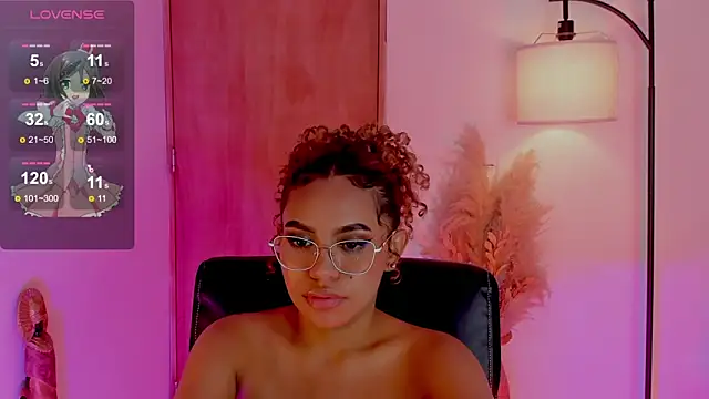 Snapshot of Oxana_Fedorova chatting on March 22, 2025, 10:04 pm Oxana Fedorova online show from March 22, 2025, 10:04 pm