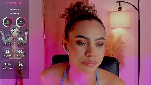 Snapshot of Oxana_Fedorova chatting on February 14, 2025, 3:11 am Oxana Fedorova online show from February 14, 2025, 3:11 am