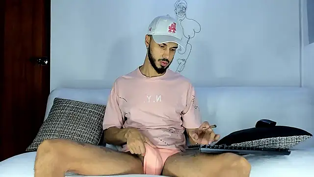 Snapshot of DERRYMASTER chatting on January 10, 2026, 1:56 am DERRYMASTER online show from January 10, 2026, 1:56 am