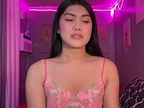 Snapshot of Delicate_Savannah chatting on October 25, 2025, 11:42 am Delicate Savannah online show from October 25, 2025, 11:42 am