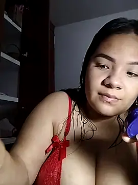 Snapshot of Van3orgasm4me chatting on September 22, 2025, 5:30 pm Van3orgasm4me online show from September 22, 2025, 5:30 pm