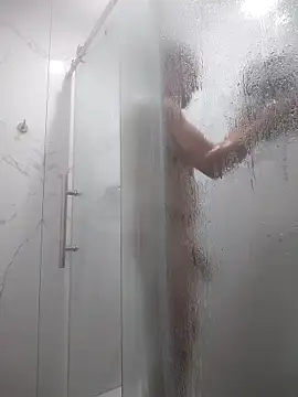 Roberts8inchcock online show from March 3, 2026, 12:28 am