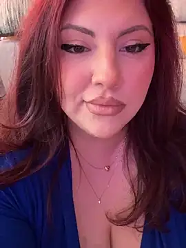 CurvyKimmy1 online show from May 23, 2026, 11:31 am