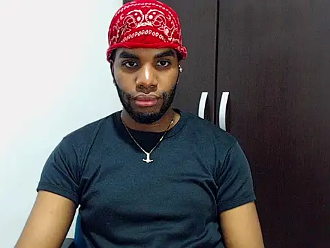 Rene hotman online show from November 17, 2025, 9:08 pm